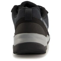 Adidas Terrex - Kid's Terrex AX2R - Chaussures Multisports 11 Adidas Terrex - Kid's Terrex AX2R - Chaussures Multisports -Magasin De Chaussures D'Extérieur adidas terrex kids terrex ax2r chaussures multisports detail 6