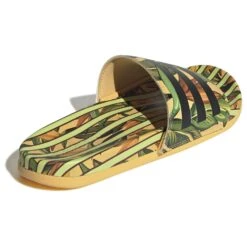 Adidas - Women's Adilette Comfort - Sandales -Magasin De Chaussures D'Extérieur adidas womens adilette comfort sandales detail 5