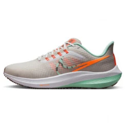 Nike - Women's Air Zoom Pegasus 39 Premium - Chaussures De Running